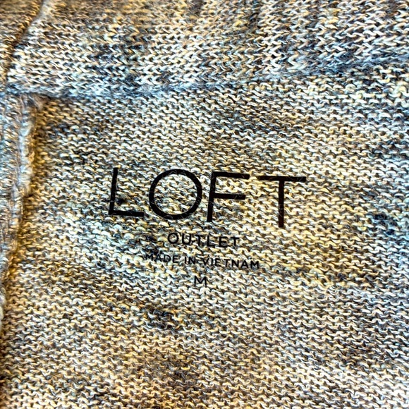 LOFT Heather Gray Women's Cardigan Sweater Medium - Picture 6 of 7